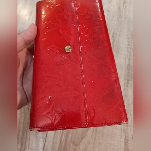 Louis Vuitton Vernis Porte Trevor International Wallet RED - Picture 4 of 14